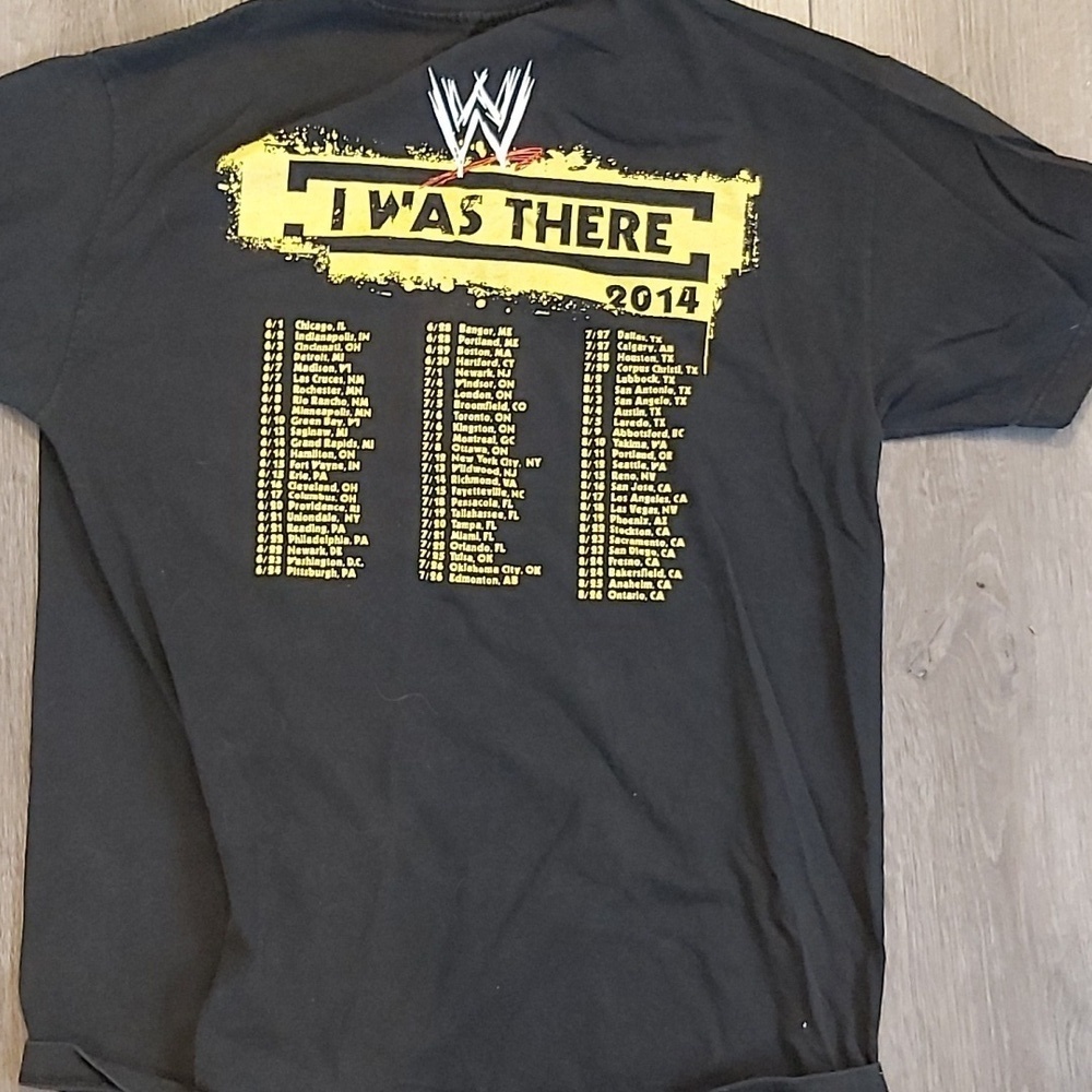 WWE tee - Picture 3 of 4